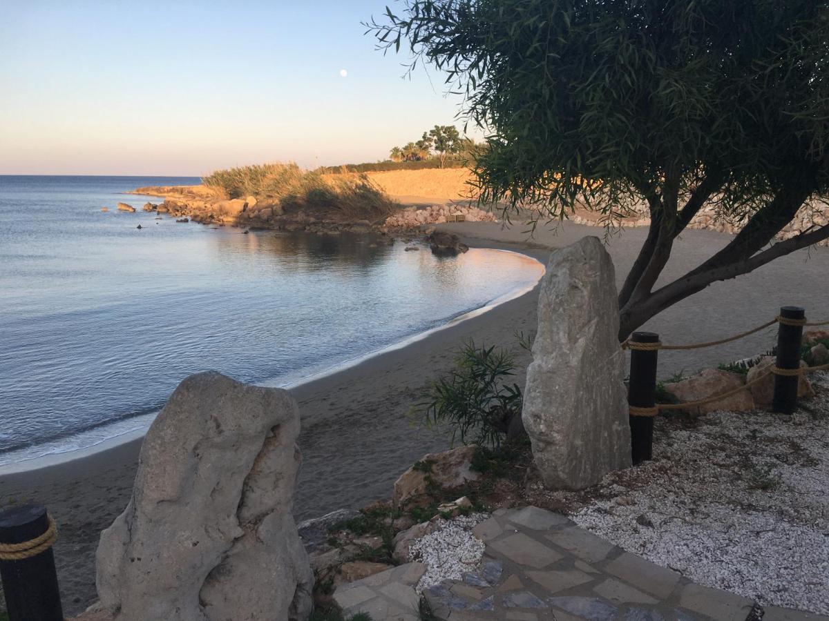 Mythical Sands Resort & Spa, Evilion Apartment パラリムニ エクステリア 写真