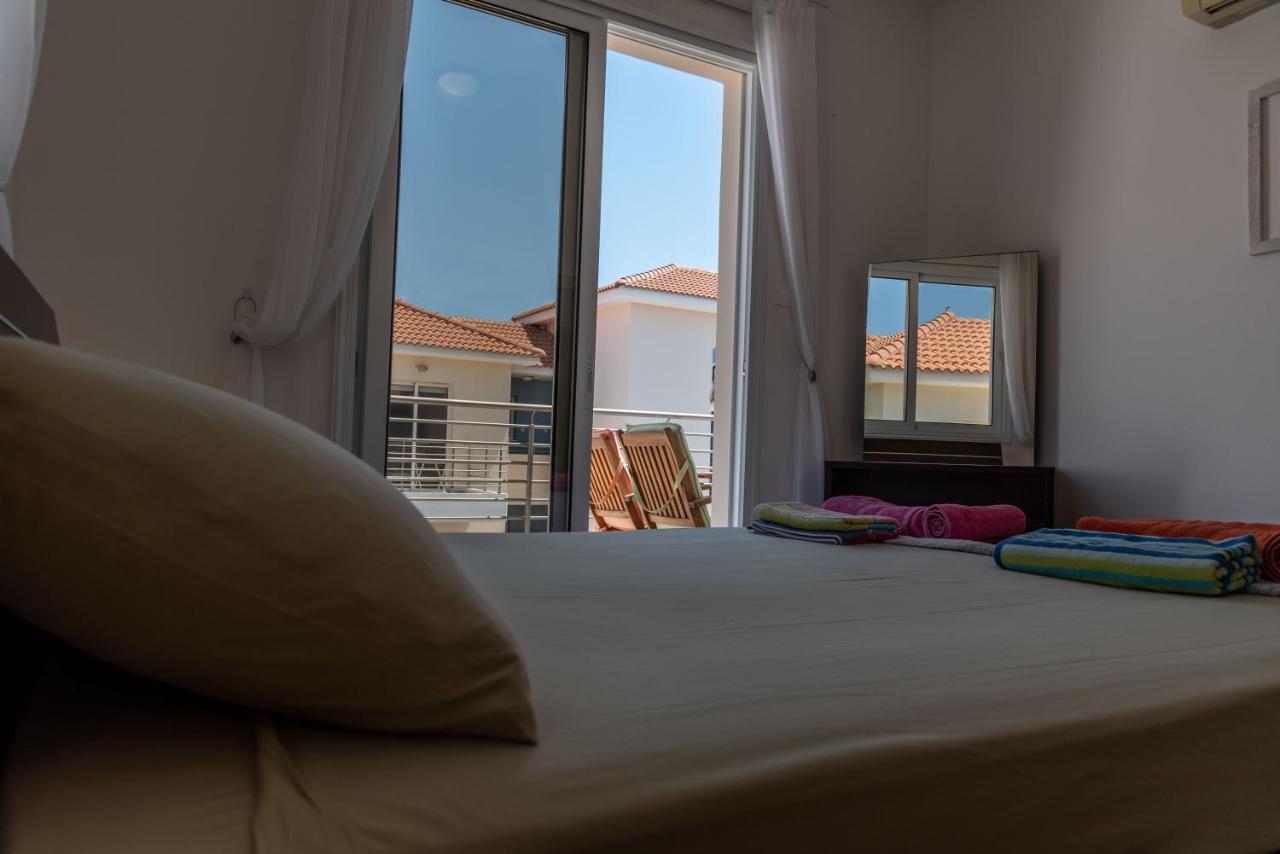 Mythical Sands Resort & Spa, Evilion Apartment パラリムニ エクステリア 写真