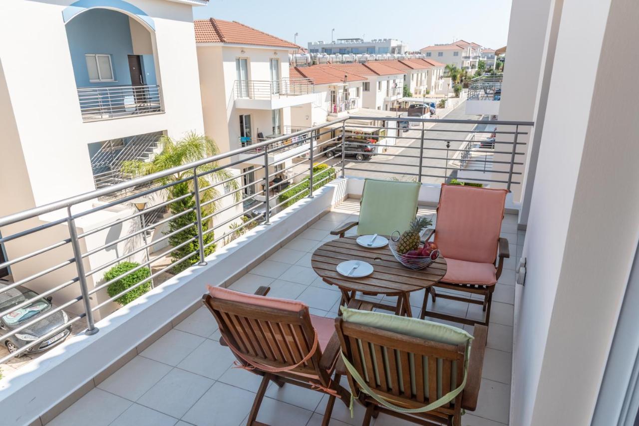 Mythical Sands Resort & Spa, Evilion Apartment パラリムニ エクステリア 写真